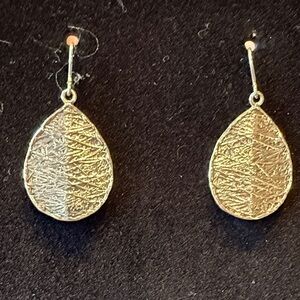 Silpada Drop Teardrop Textured Silver Dangle Earrings